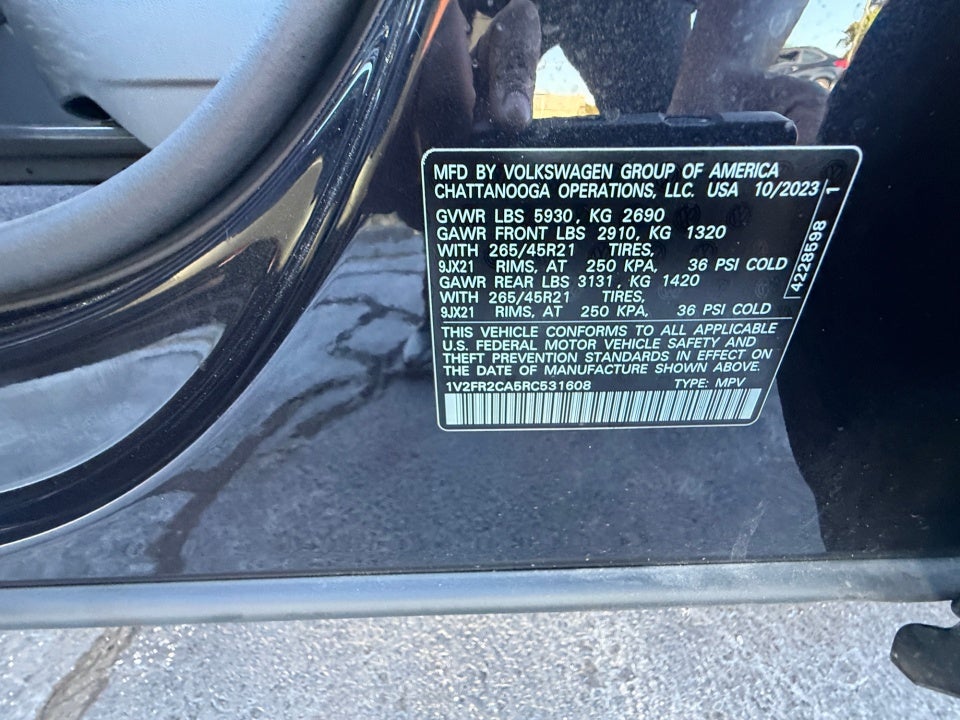 2024 Volkswagen Atlas 2.0T SEL Premium R-Line