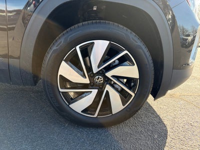 2026 Volkswagen Atlas SE with Technology