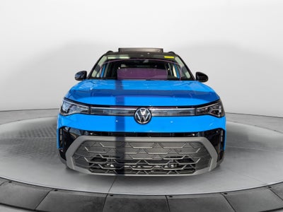 2026 Volkswagen Taos SE Black