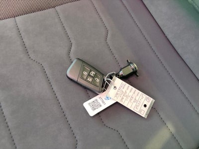 2026 Volkswagen Taos SE Black