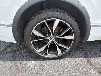 2022 Volkswagen Tiguan SEL R-Line