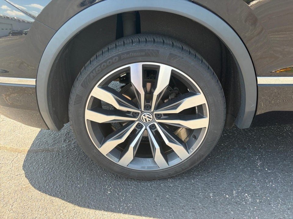 2021 Volkswagen Tiguan SEL Premium R-Line