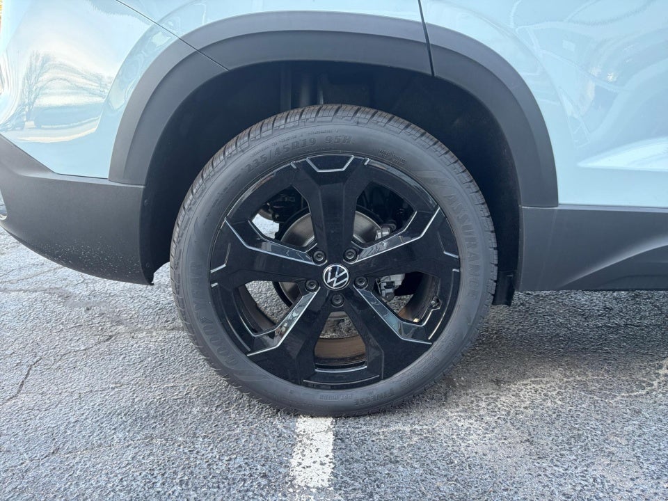 2026 Volkswagen Taos SEL