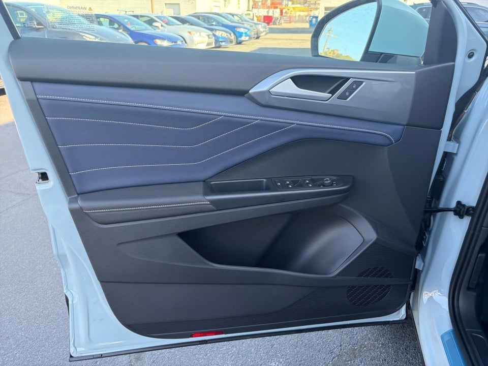 2026 Volkswagen Taos SEL