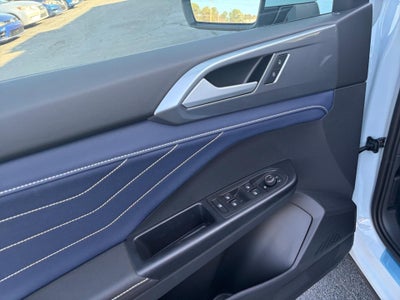 2026 Volkswagen Taos SEL