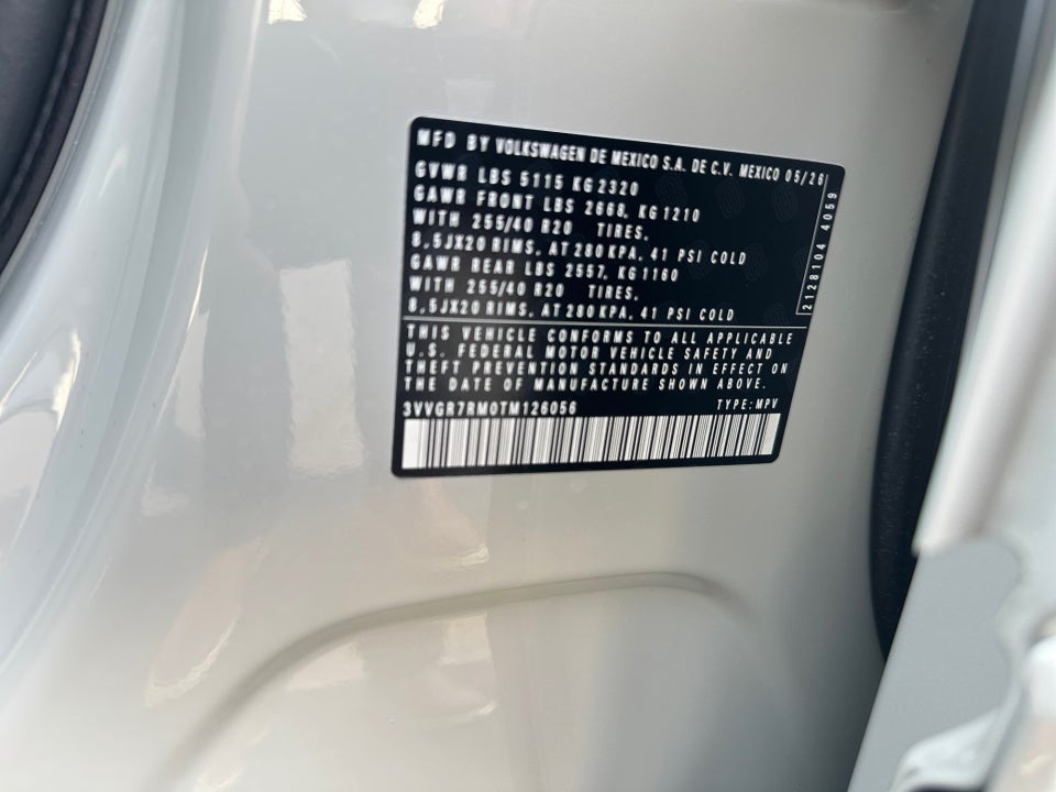 2026 Volkswagen Tiguan SE R-Line Black