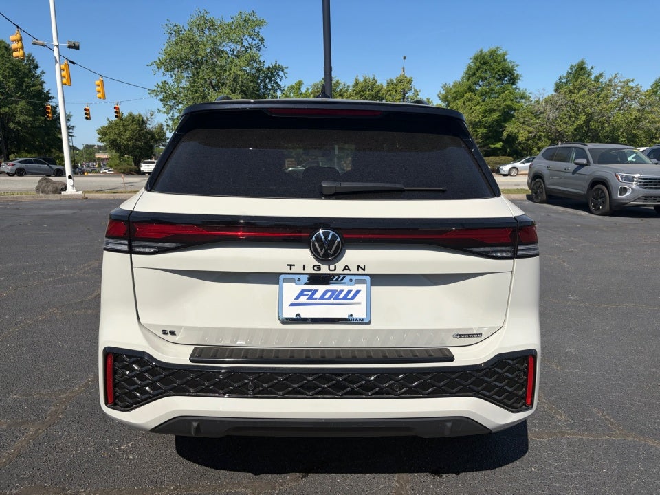 2026 Volkswagen Tiguan SE R-Line Black