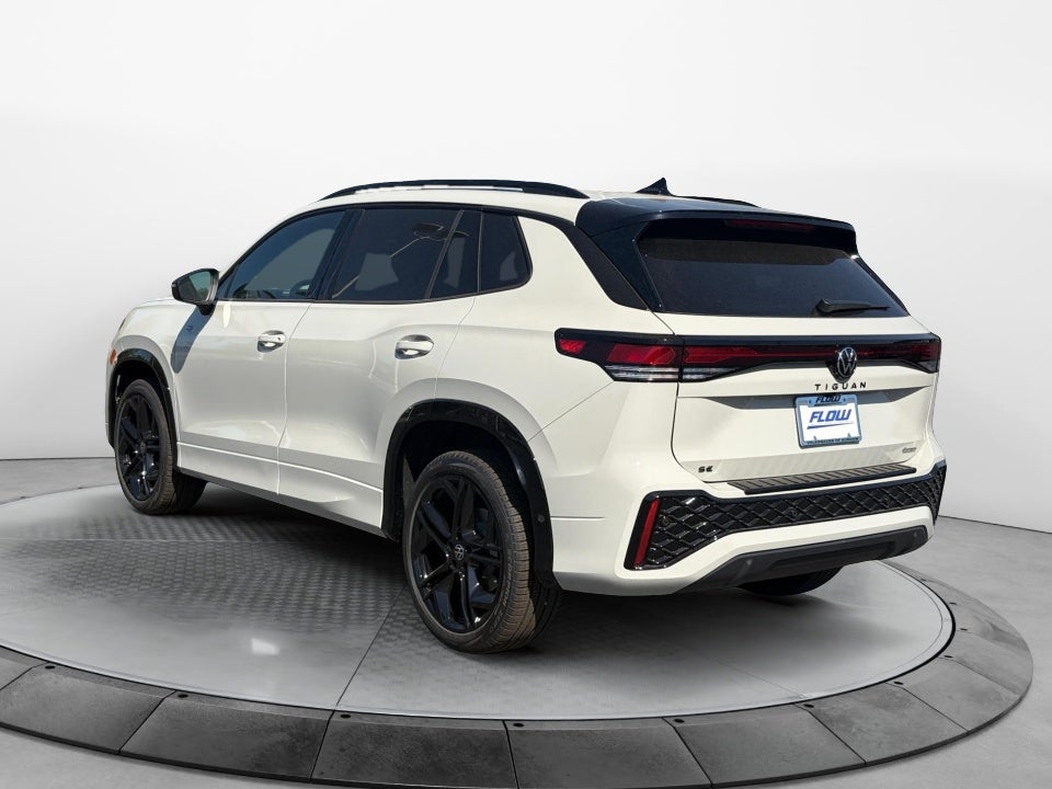 2026 Volkswagen Tiguan SE R-Line Black