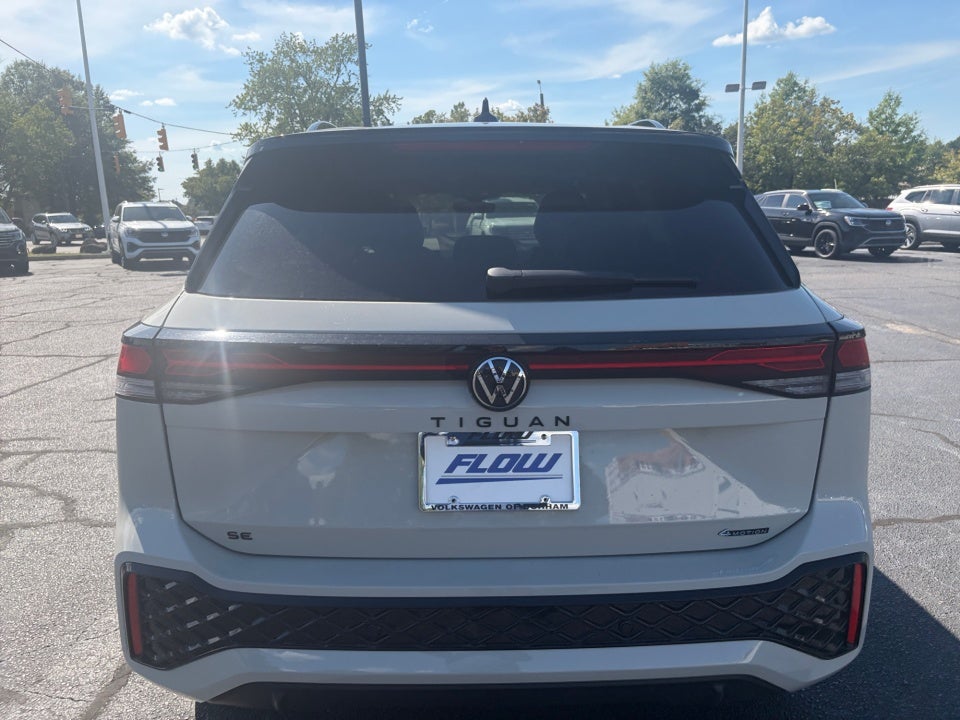 2026 Volkswagen Tiguan SE R-Line Black