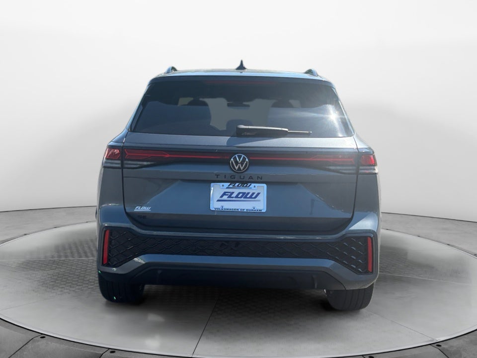 2026 Volkswagen Tiguan SE R-Line Black