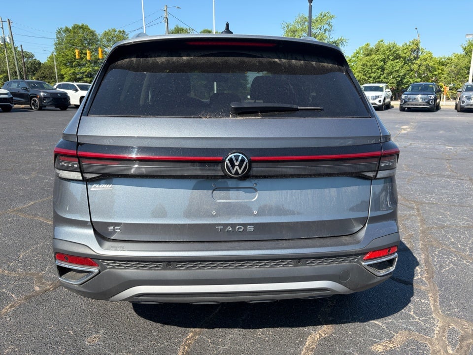 2025 Volkswagen Taos 1.5T SE