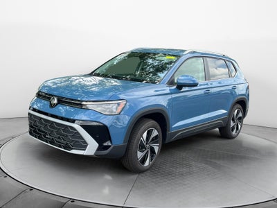 2026 Volkswagen Taos SE