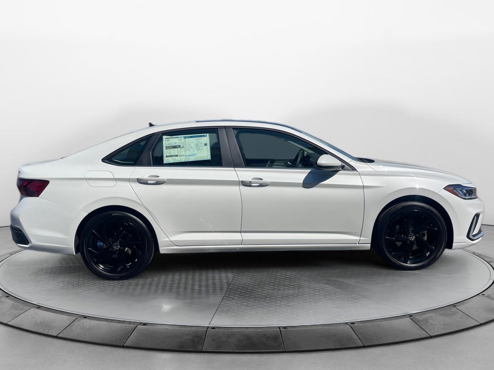 2026 Volkswagen Jetta SE