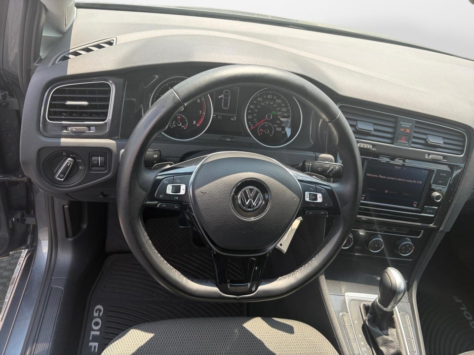 2018 Volkswagen Golf SportWagen S