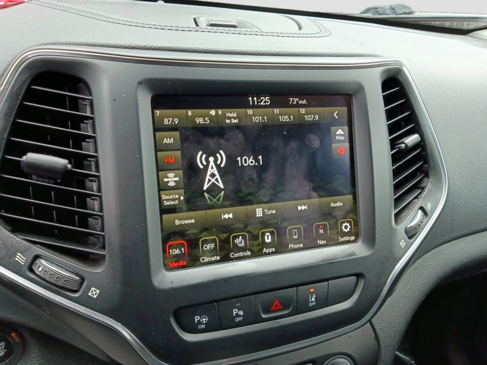 2023 Jeep Cherokee Altitude Lux 4x4