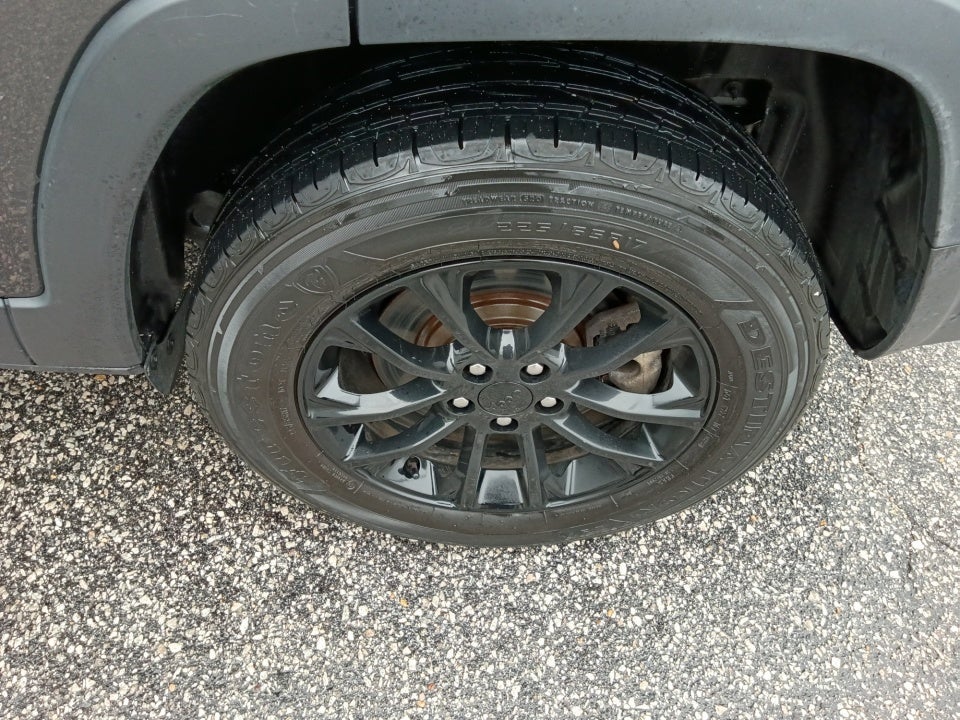 2023 Jeep Cherokee Altitude Lux 4x4
