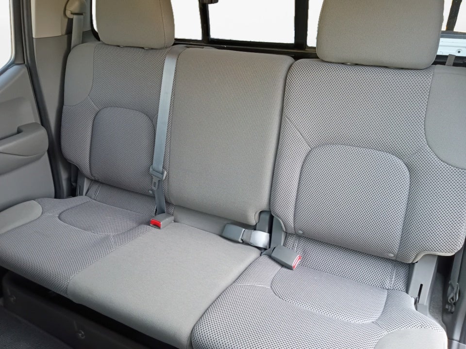 2018 Nissan Frontier SV V6