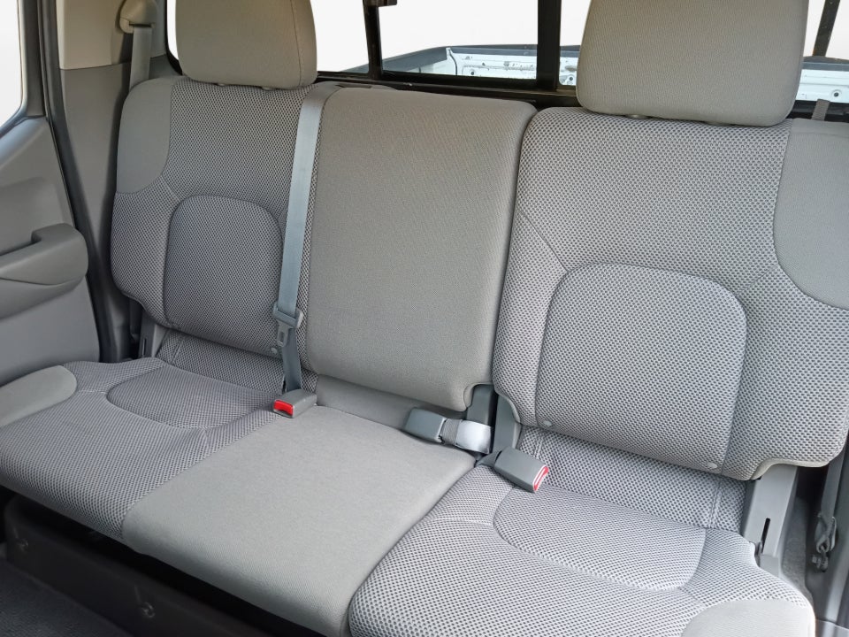 2018 Nissan Frontier SV V6
