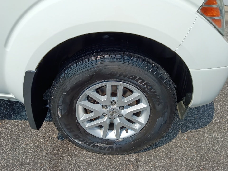 2018 Nissan Frontier SV V6