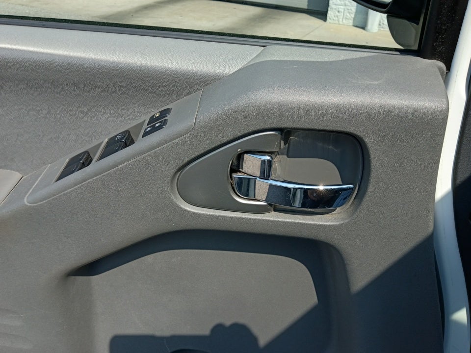 2018 Nissan Frontier SV V6