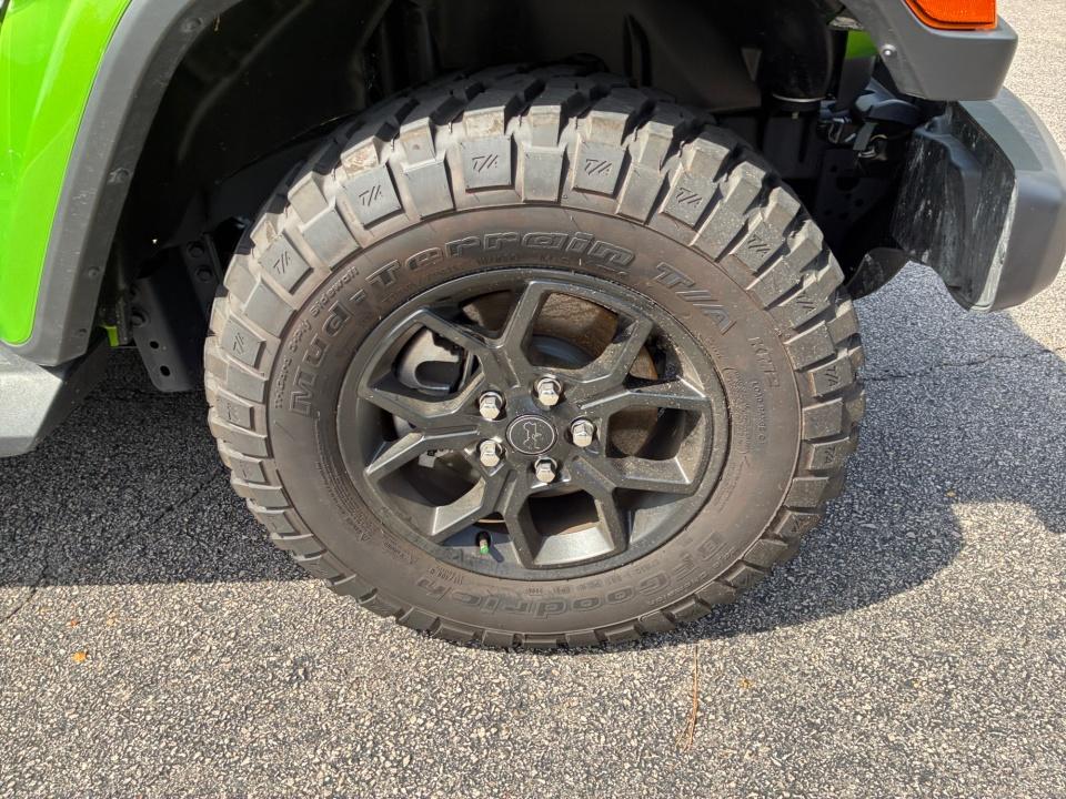 2025 Jeep Gladiator High Tide