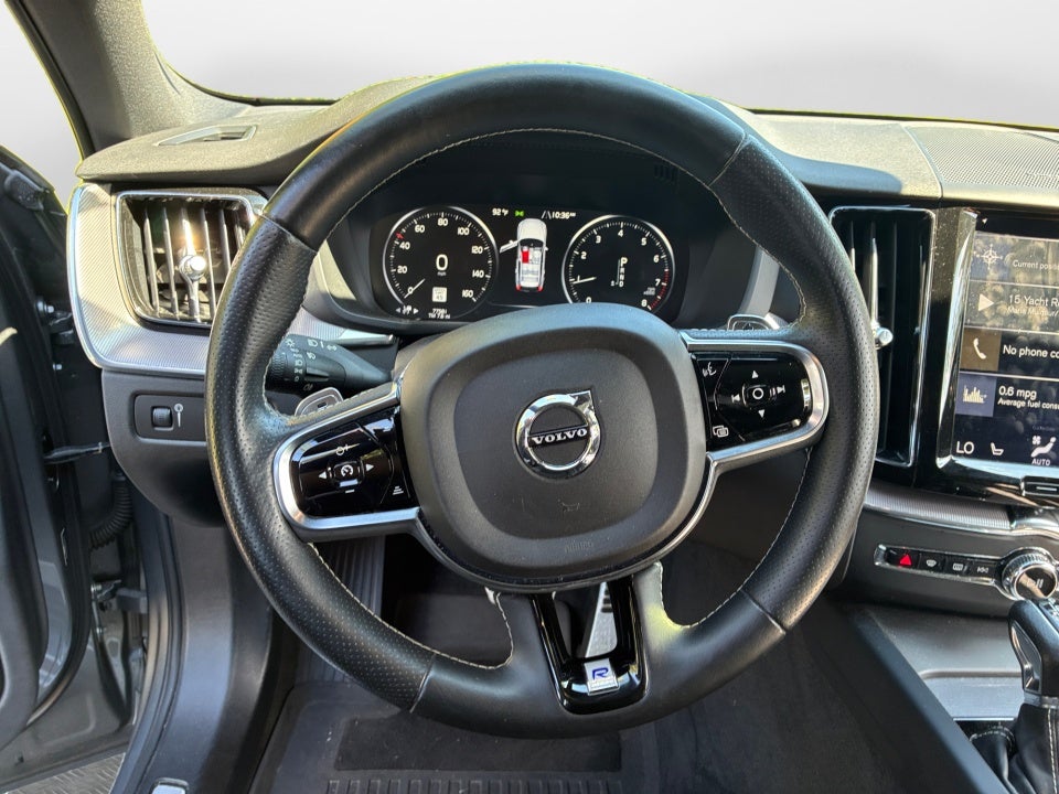2019 Volvo XC60 R-Design