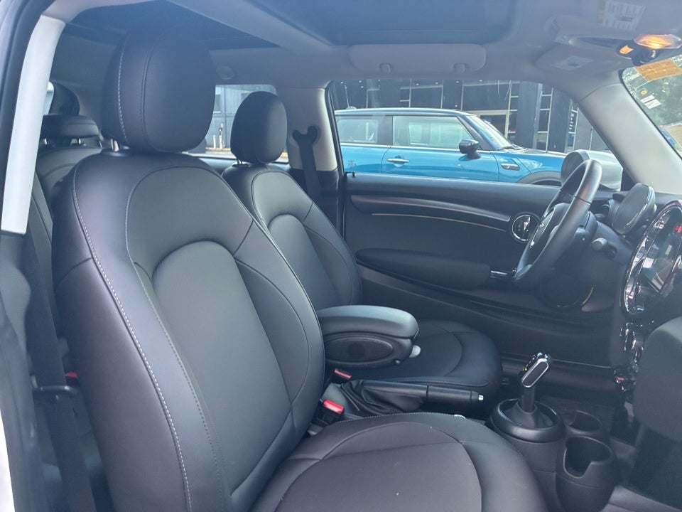 2023 MINI Hardtop Cooper