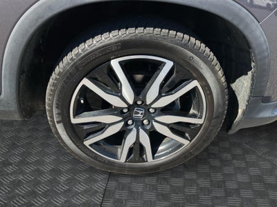 2021 Honda Pilot Touring 7-Passenger