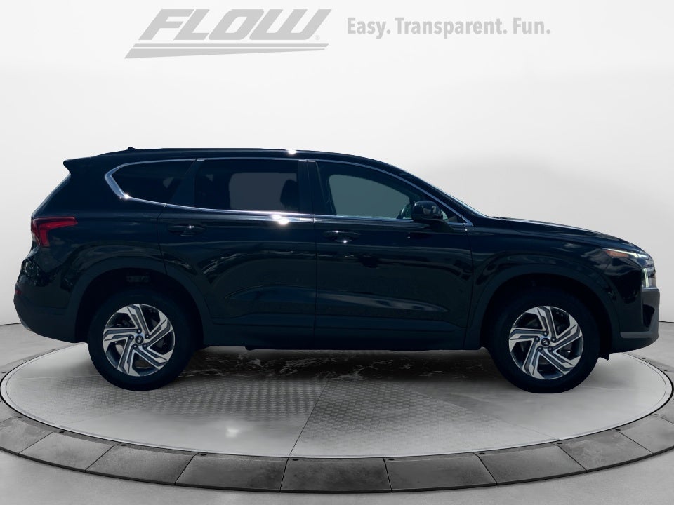 2022 Hyundai Santa Fe SE