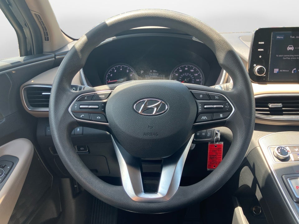 2022 Hyundai Santa Fe SE