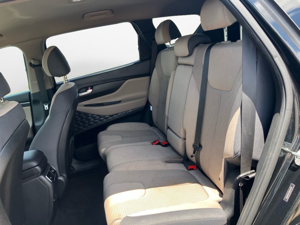 2022 Hyundai Santa Fe SE