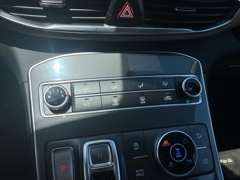 2022 Hyundai Santa Fe SE