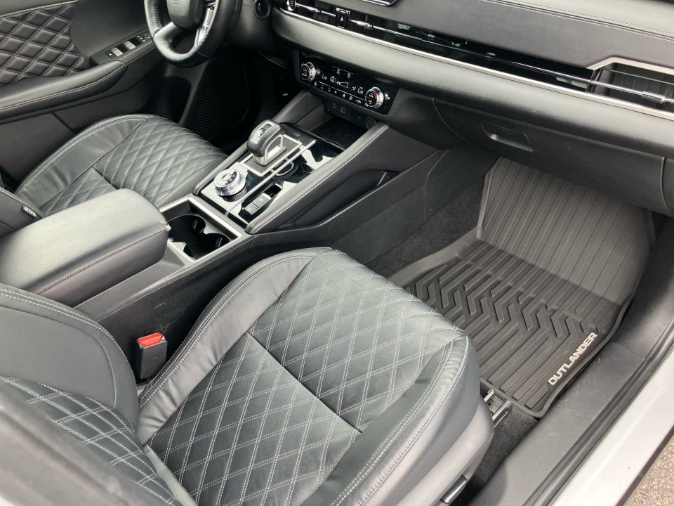 2023 Mitsubishi Outlander SEL