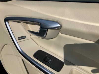 2015 Volvo S60 T5 Drive-E Premier