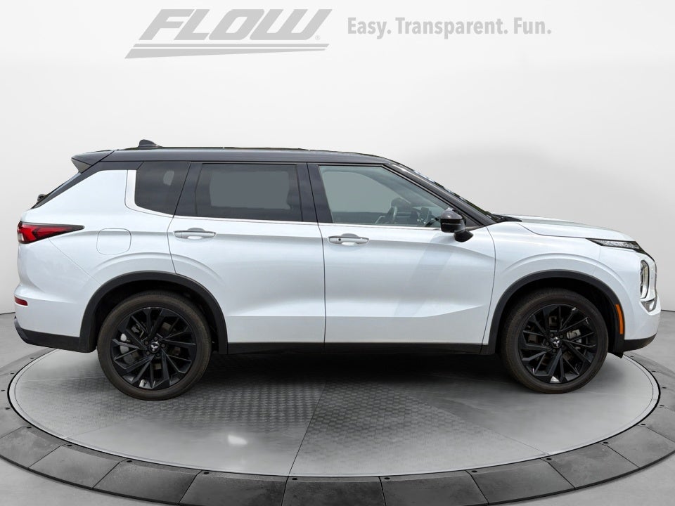 2023 Mitsubishi Outlander SEL