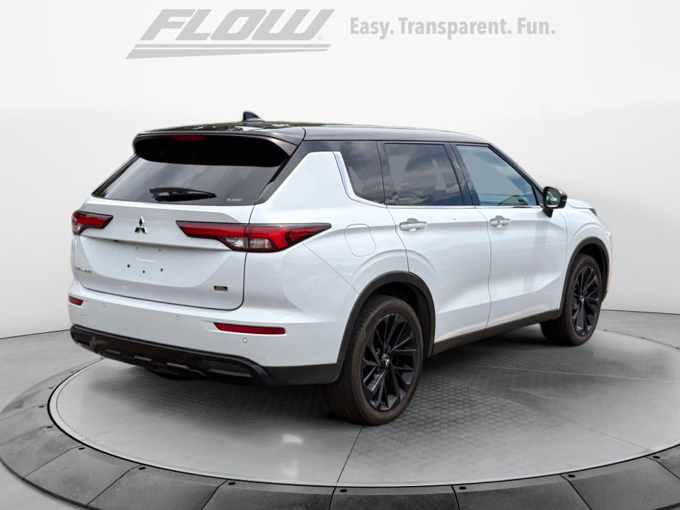2023 Mitsubishi Outlander SEL