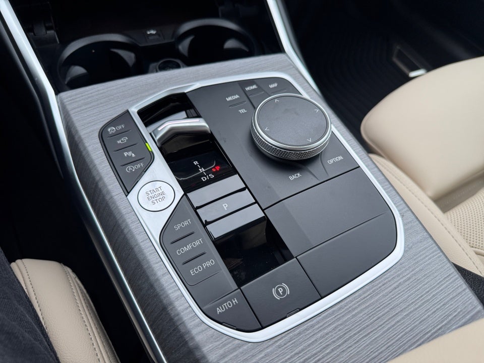 2026 BMW 330i xDrive NA