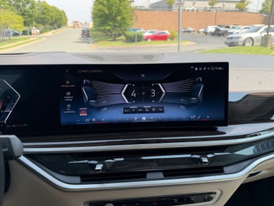 2026 BMW X7 xDrive40i