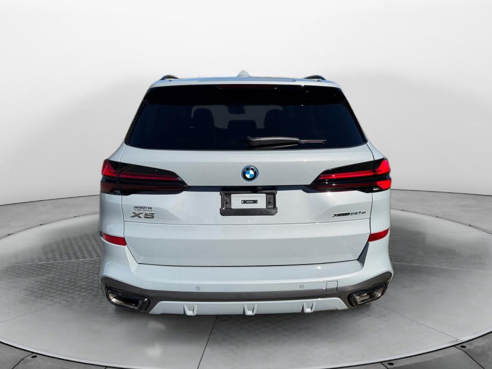 2026 BMW X5 xDrive50e
