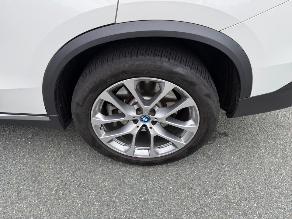 2025 BMW X5 xDrive50e