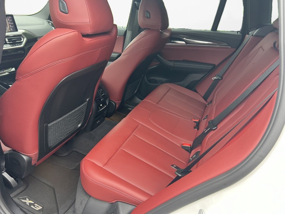 2023 BMW X3 M40i