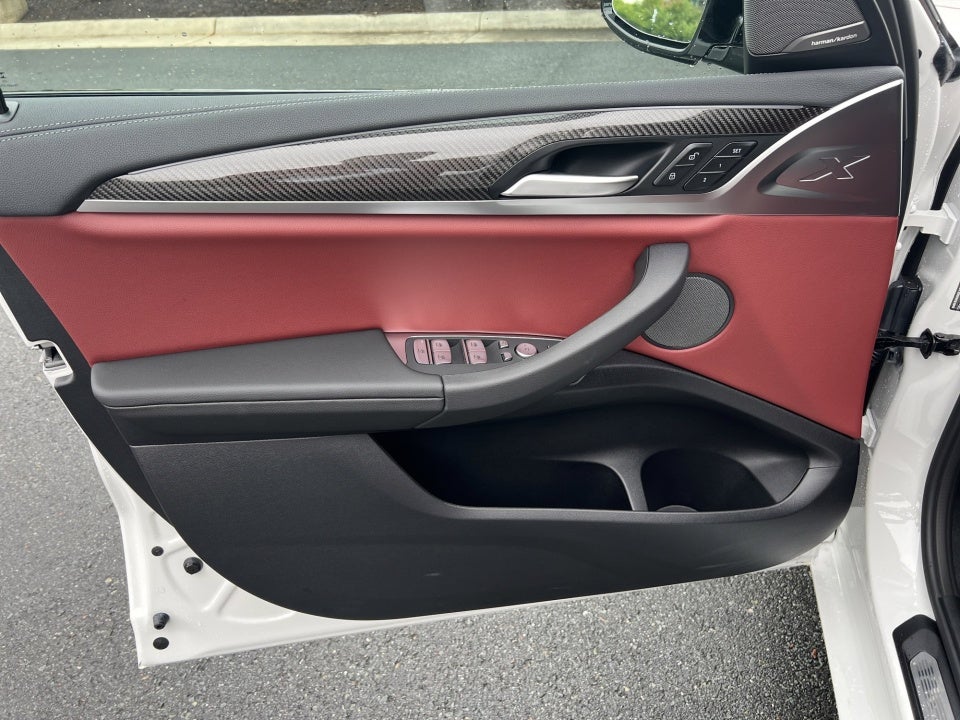 2023 BMW X3 M40i