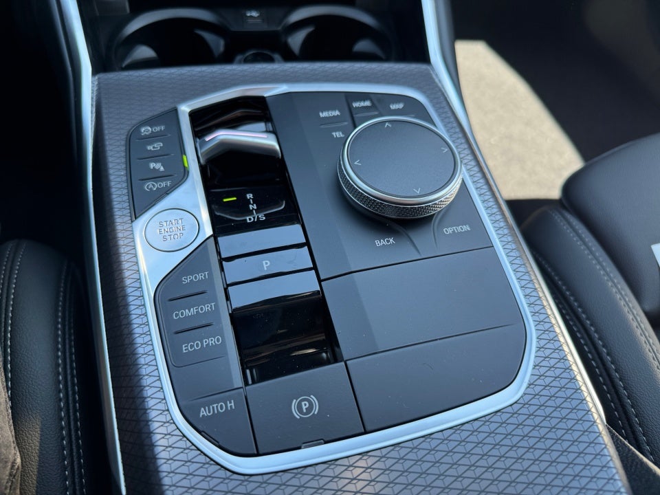 2026 BMW 330i 330i xDrive