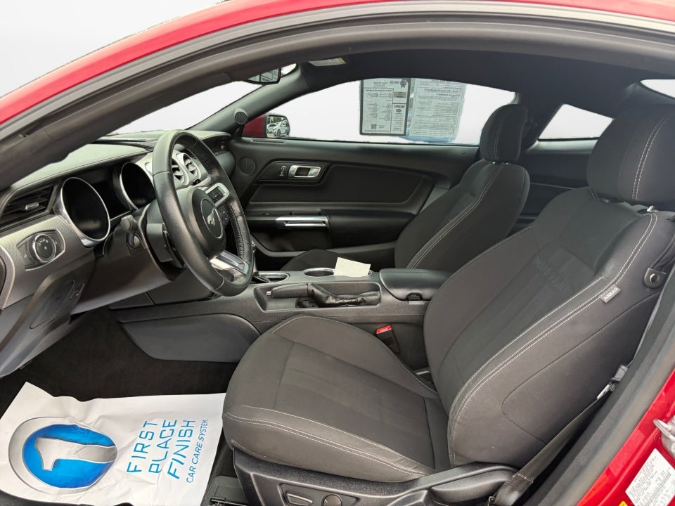 2020 Ford Mustang EcoBoost