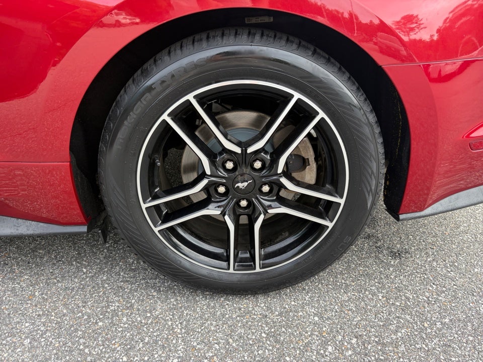 2020 Ford Mustang EcoBoost