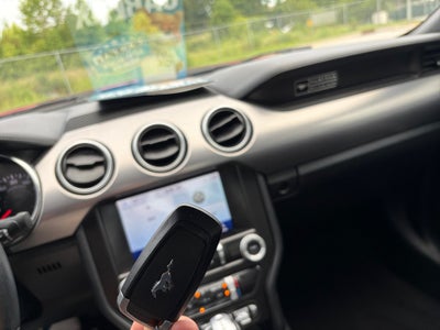 2020 Ford Mustang EcoBoost