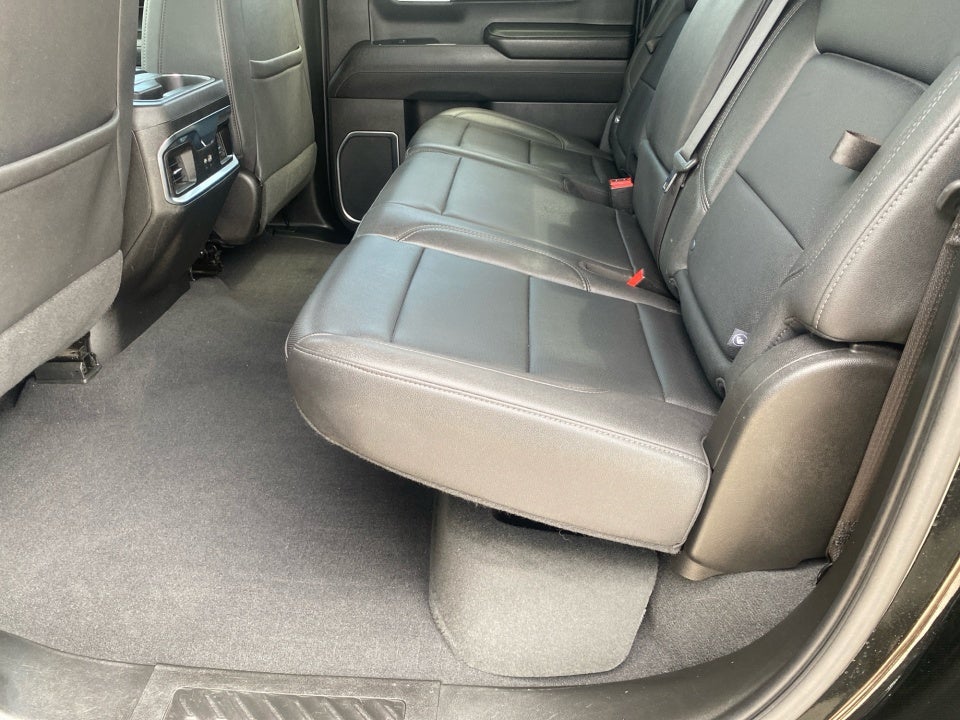 2023 Chevrolet Silverado 1500 4WD Crew Cab Short Bed LTZ