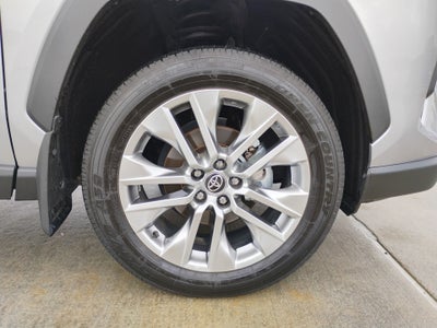 2025 Toyota RAV4 XLE Premium