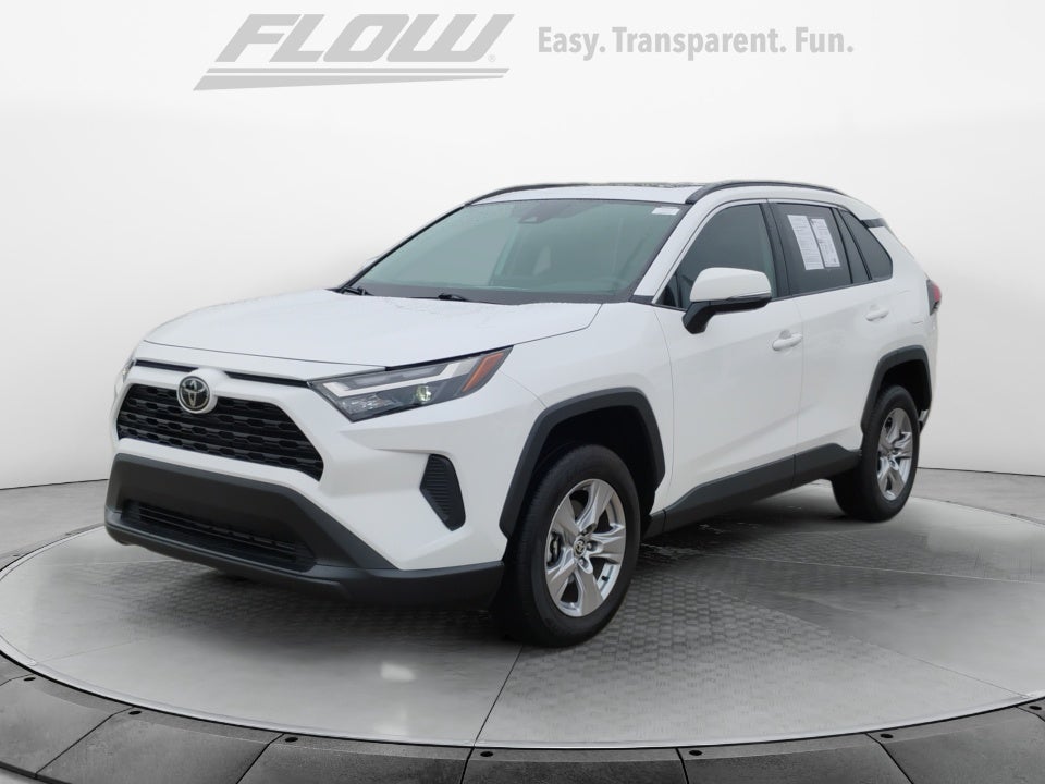 2025 Toyota RAV4 XLE