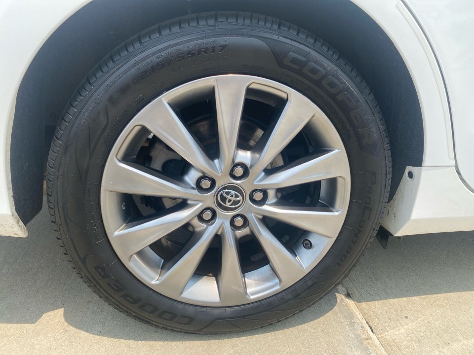 2017 Toyota Camry XLE V6